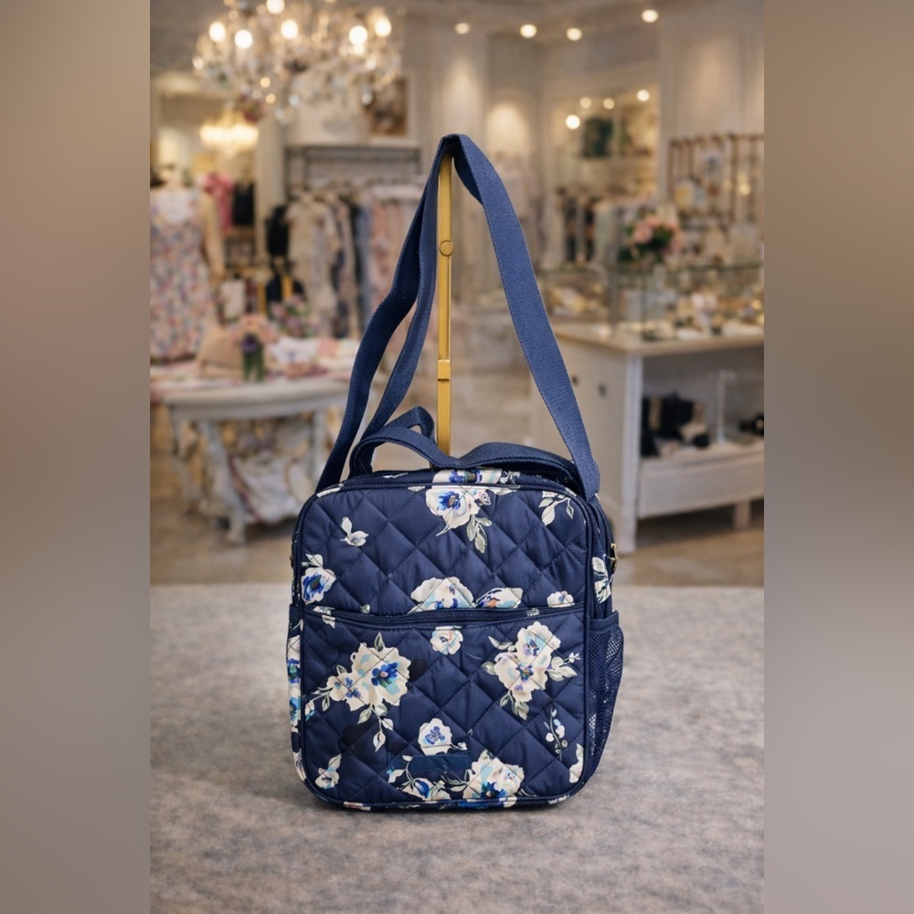 Vera Bradley Navy Floral Quilted lunch bag or Diaper Bag